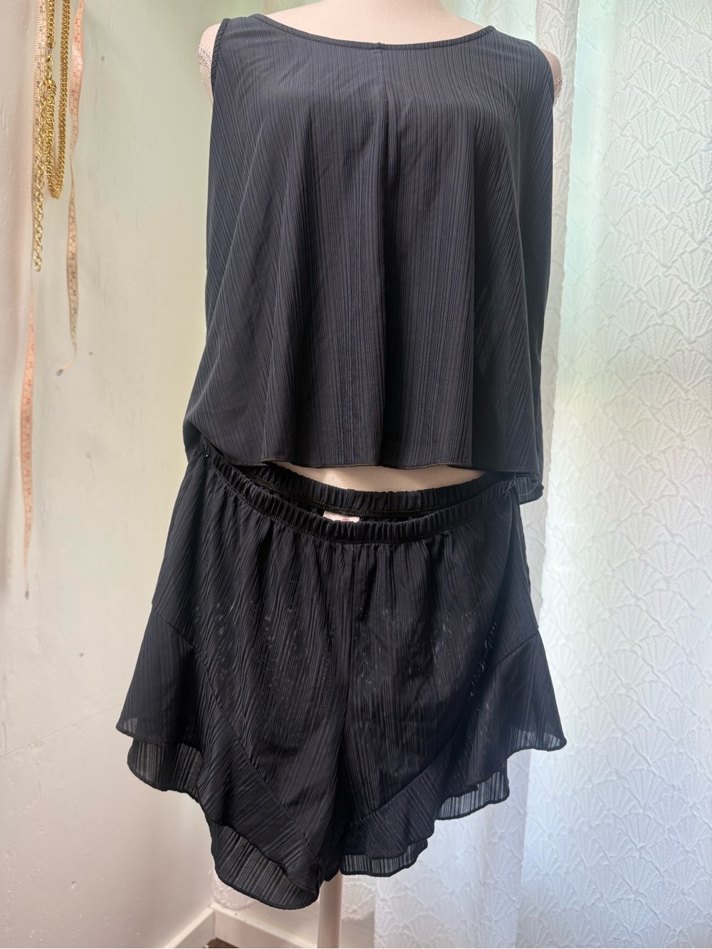 Secret Treasures Black Two-Piece Lightweight Sleep Set
